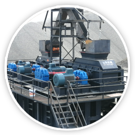 半自動重型對輥制砂機現場圖片