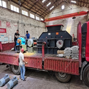 破碎設(shè)備1000x700彈簧式對(duì)輥破碎機(jī)發(fā)貨圖片