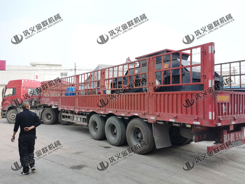 購買兩輥破碎機哪個廠家好，質(zhì)量怎樣？