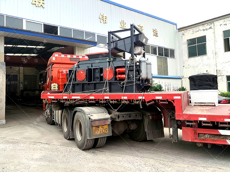 1000x700全自動液壓對輥制砂機設備發貨圖片