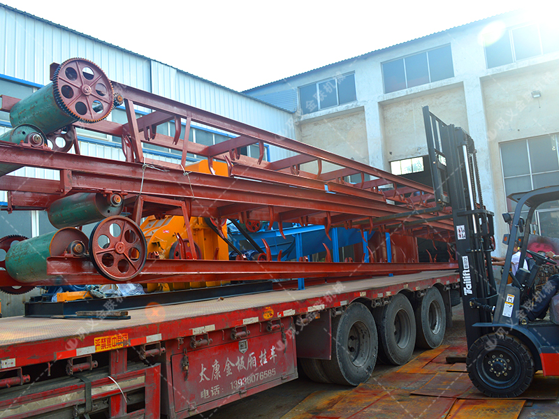 86雙級(jí)粉碎機(jī)生產(chǎn)線發(fā)貨圖片_發(fā)往廣西百色_破碎篩分金礦石