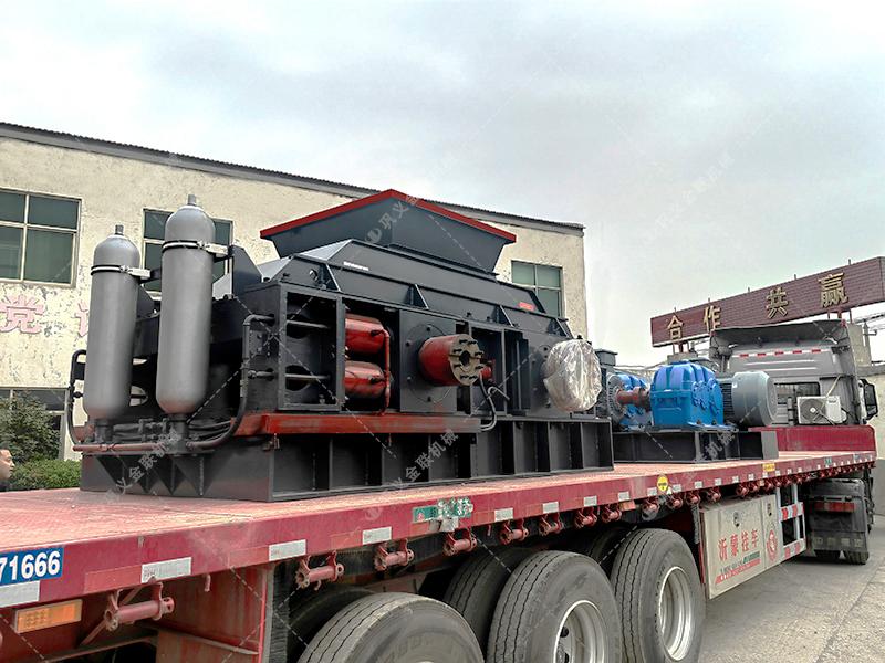 玄武巖制砂能替代河沙用于混凝土嗎?使用對輥破碎機(jī)怎么樣? 玄武巖制砂能替代河沙用于混凝土嗎?使用對輥破碎機(jī)怎么樣?