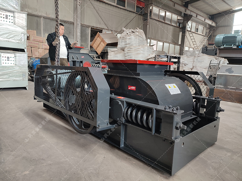 了解粗破齒輥式破碎機：規(guī)格、型號與價格的深度剖析