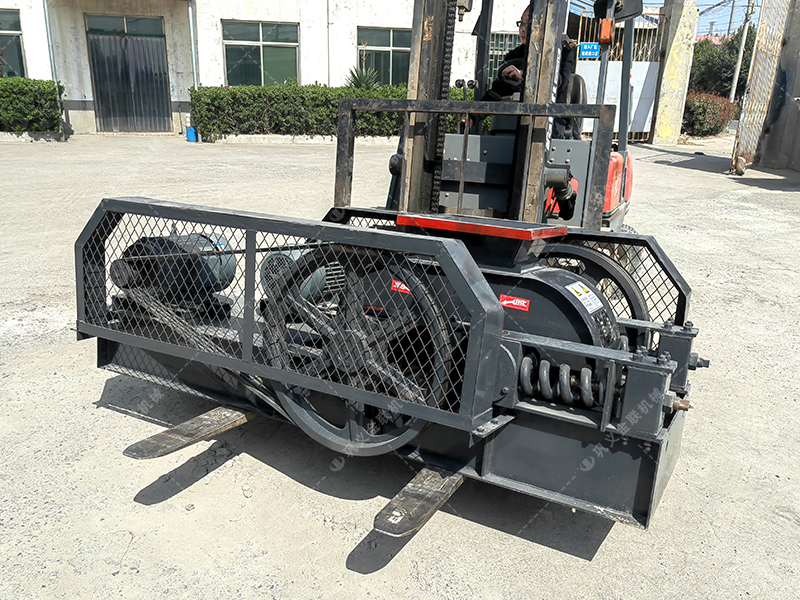 了解粗破齒輥式破碎機：規(guī)格、型號與價格的深度剖析