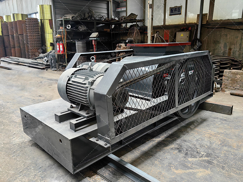 選煤廠為何鐘情雙齒輥破碎機？操作時要注意啥？