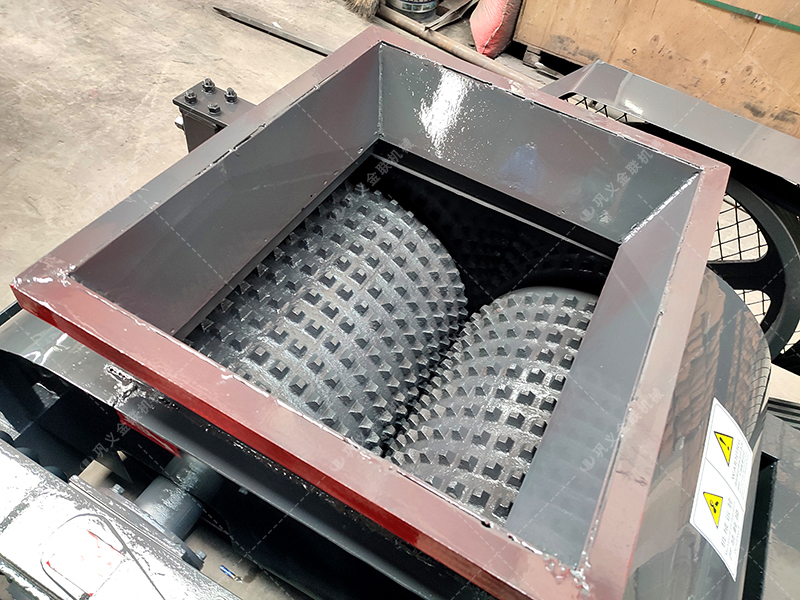 選煤廠為何鐘情雙齒輥破碎機？操作時要注意啥？