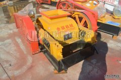  點擊查看對輥破碎機更好的破碎效果